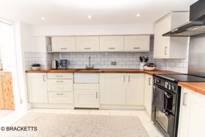 Photo 21- click for photo gallery